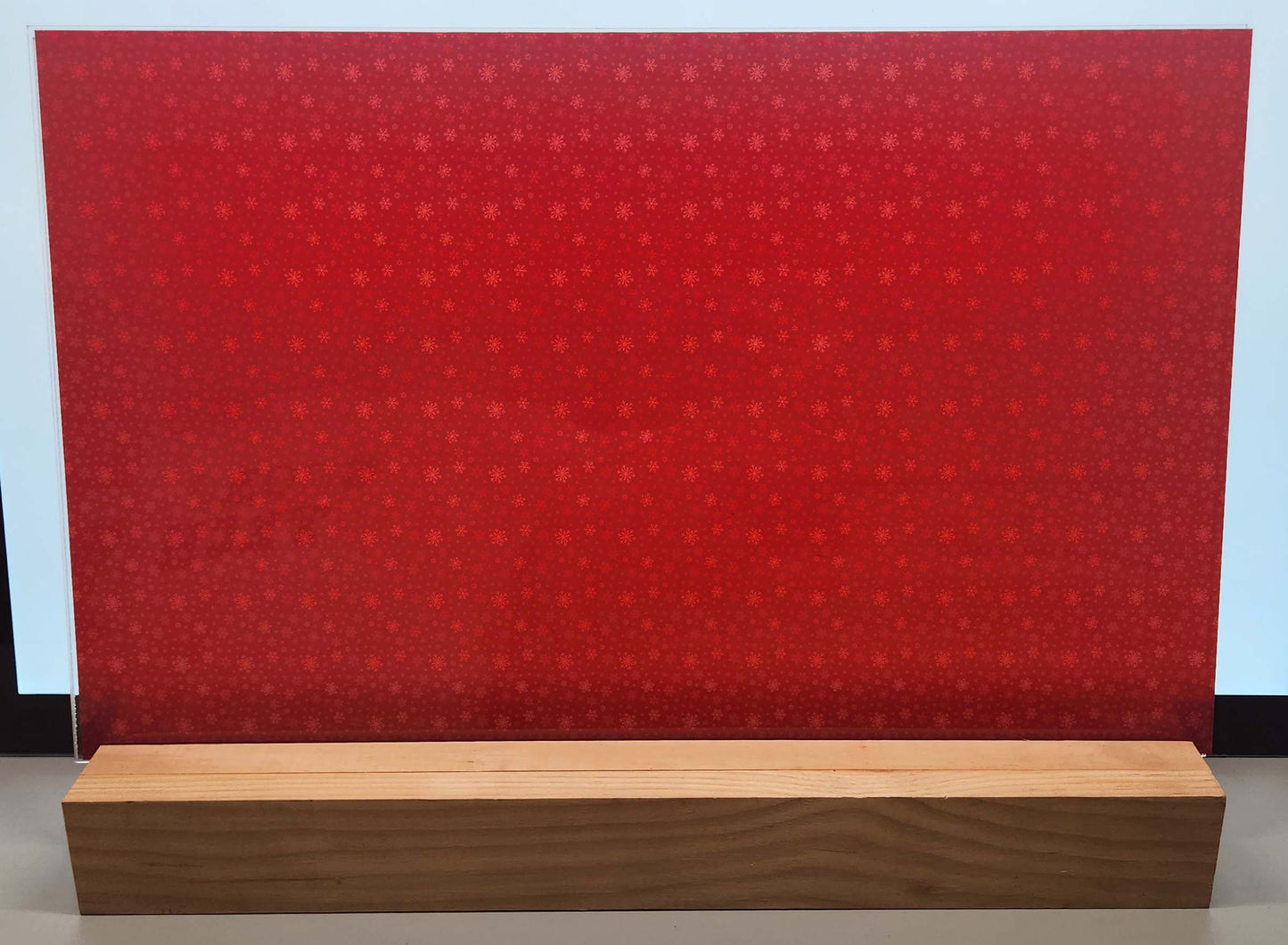 DecoCraft - Christmas - Red Snowflakes