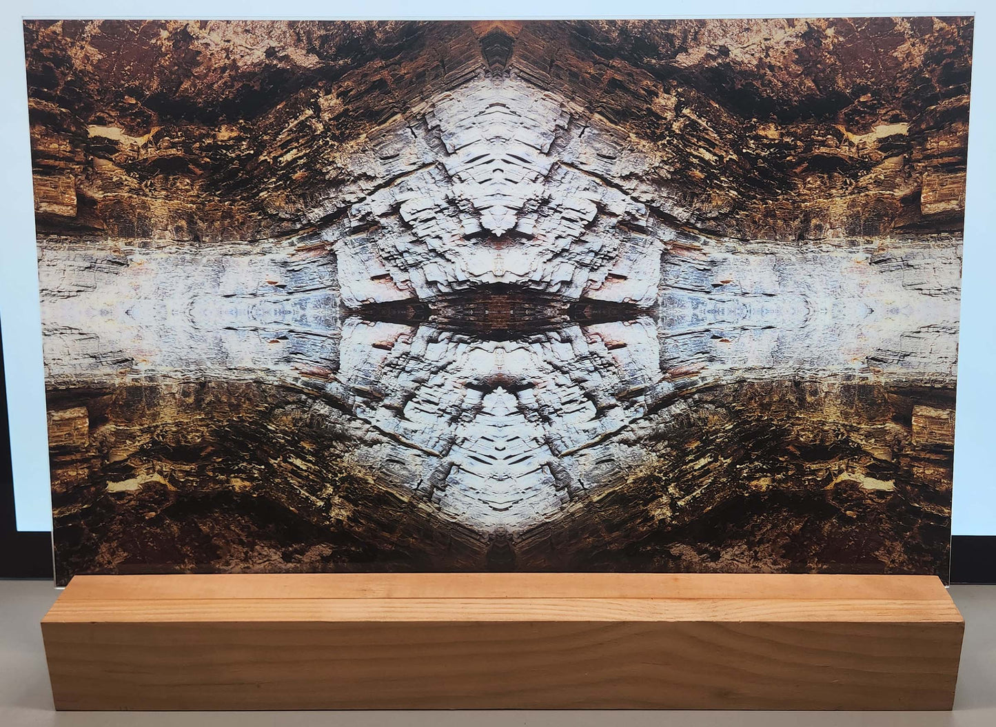 DecoCraft - Photo-astic Textures (Flat) - Cave Dwellings Kaleidoscope II