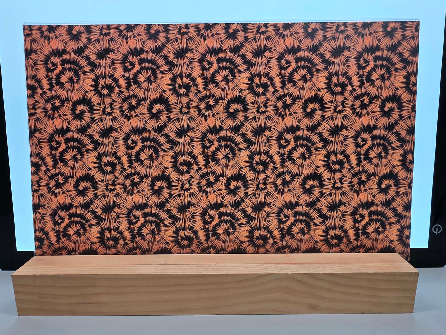 DecoCraft - Halloween - Orange Tie Dye