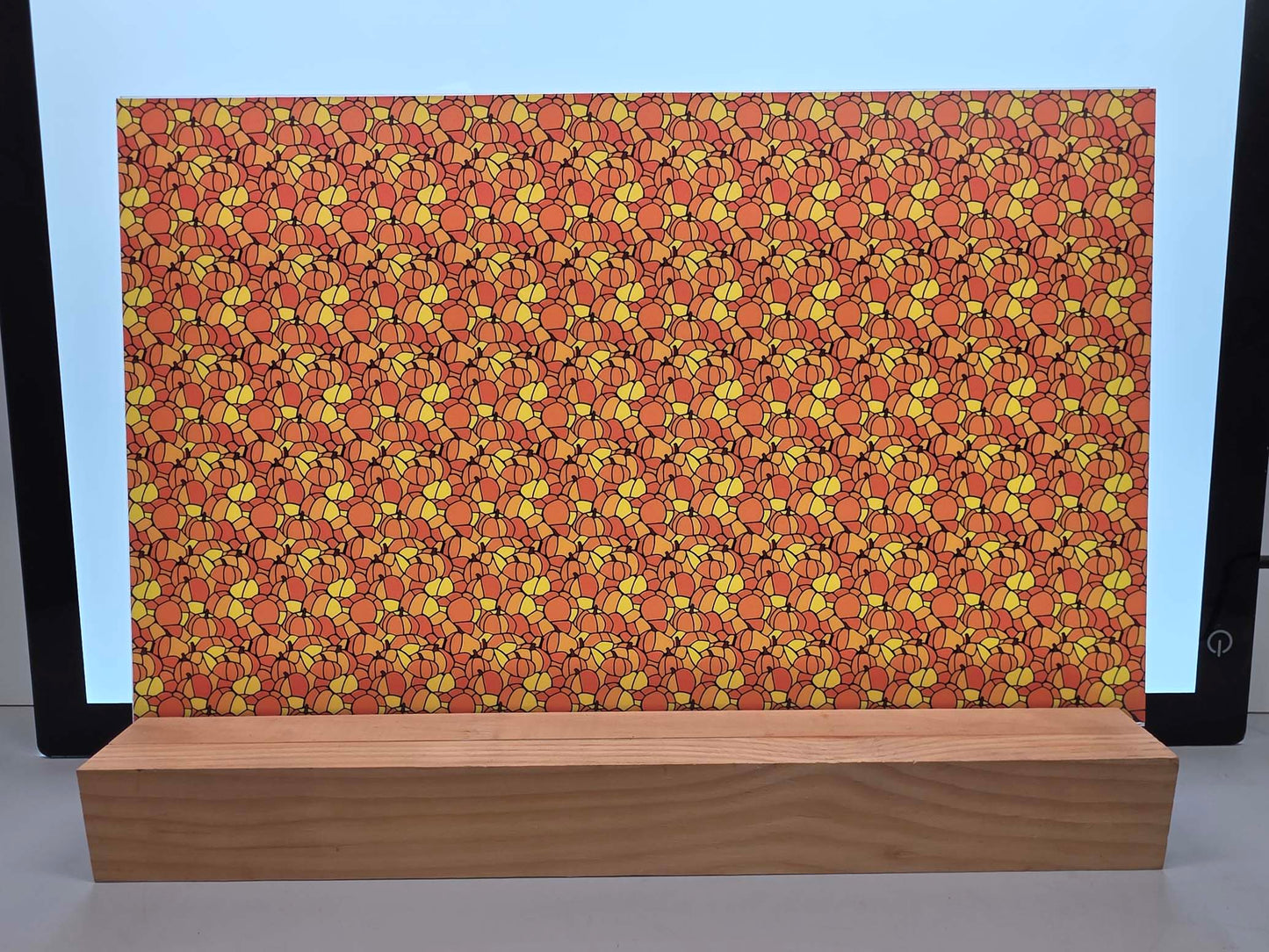 DecoCraft - Halloween - Stained Glass Pumpkins