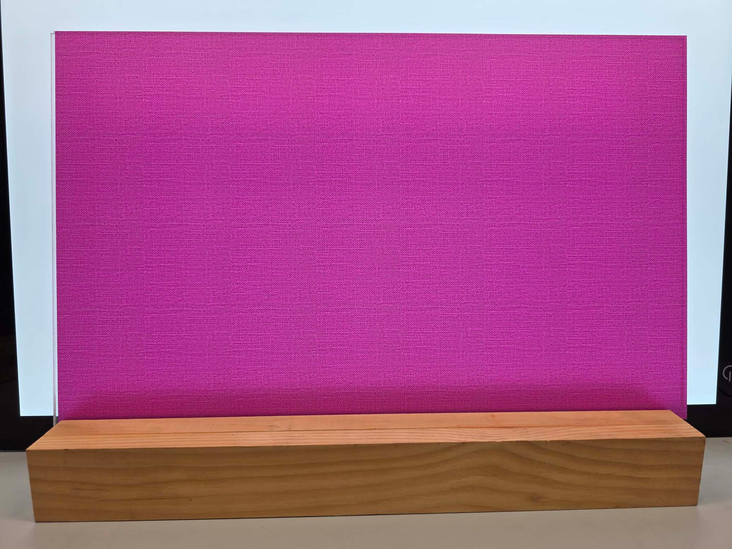 DecoCraft - Textures - Burlap Solids - Mulberry