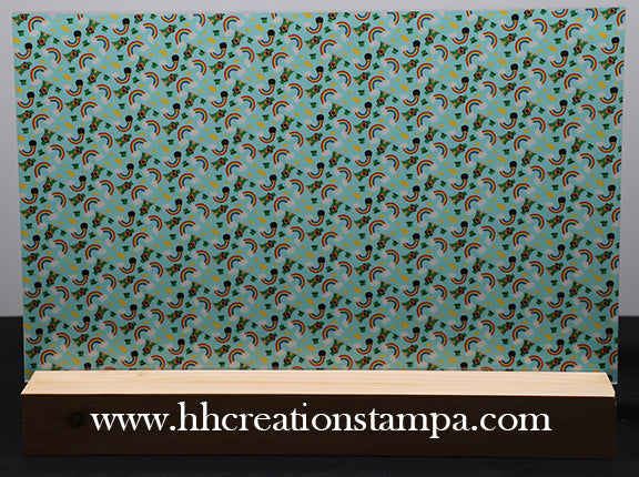 DecoCraft - St. Patrick's Day - Lucky Pugs