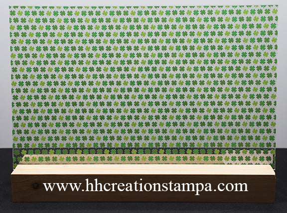 DecoCraft - St. Patrick's Day - Plaid Shamrocks