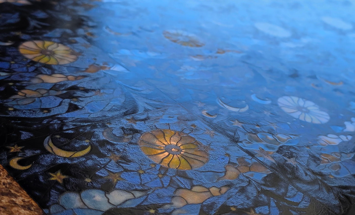 DecoCraft - Scenic Iridescent Collection - Moonlit Skies