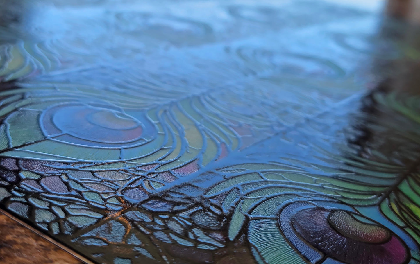 DecoCraft - Elevated Textures - Realistic Stained Glass - Jeweled Feather Mosaic