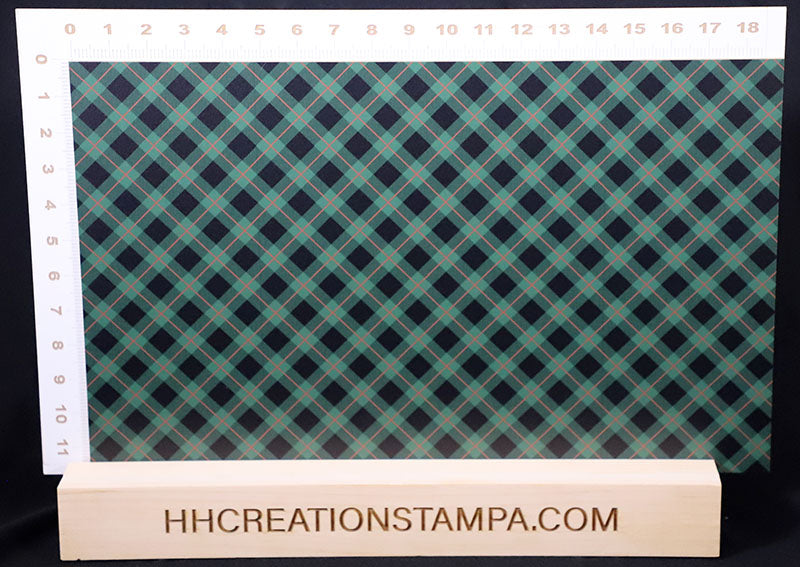DecoCraft Christmas - Plaid - Christmas Plaid Green and Black
