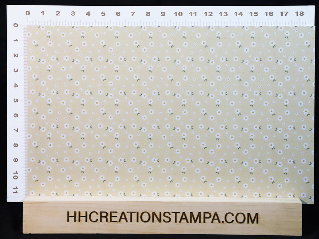 DecoCraft - Flowers & Greenery - Lil Daisies