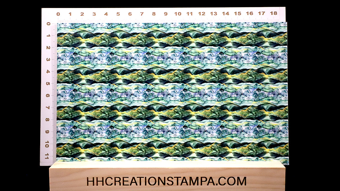 DecoCraft - Abstract - Green Alcohol Ink