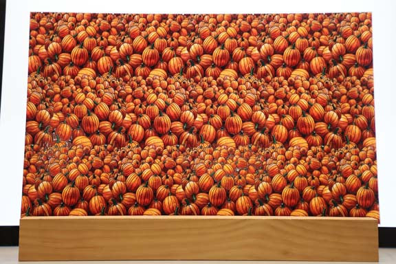 DecoCraft - Stained Glass - Elevated Textures - Pumpkins