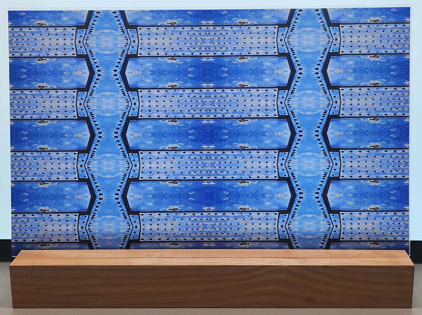 DecoCraft - Photo-astic Textures (Flat) -Valley of Fire - Train Rivets - Blue - Multiple sizes available