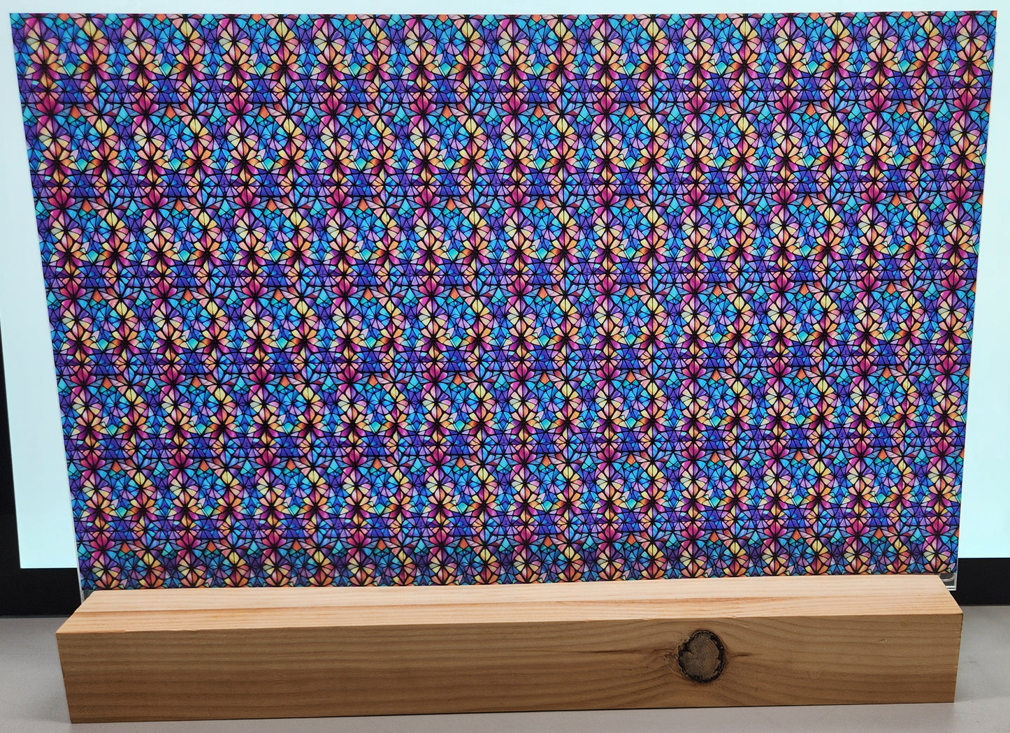DecoCraft - Elevated Textures - Realistic Stained Glass - Multicolor - Pastel V