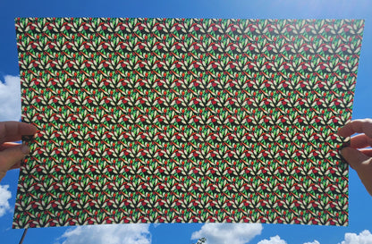DecoCraft - Elevated Textures - Realistic Stained Glass - Christmas Flowery Red and Green