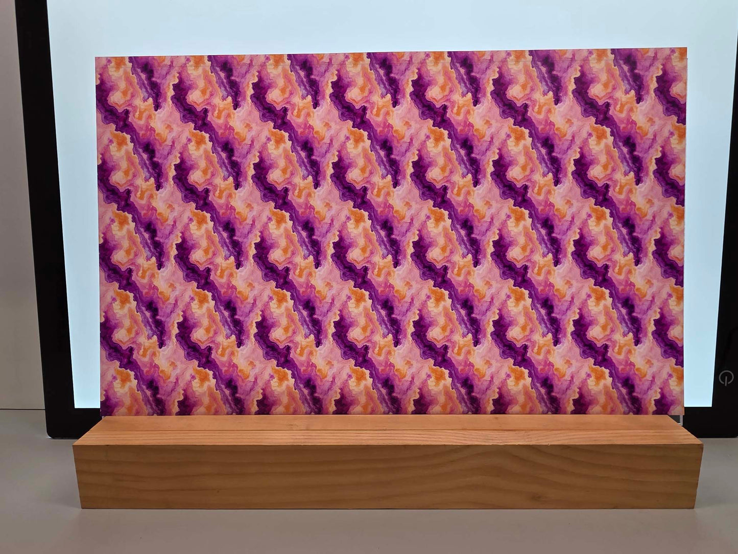 DecoCraft - Marble - Abstract Cream Purple