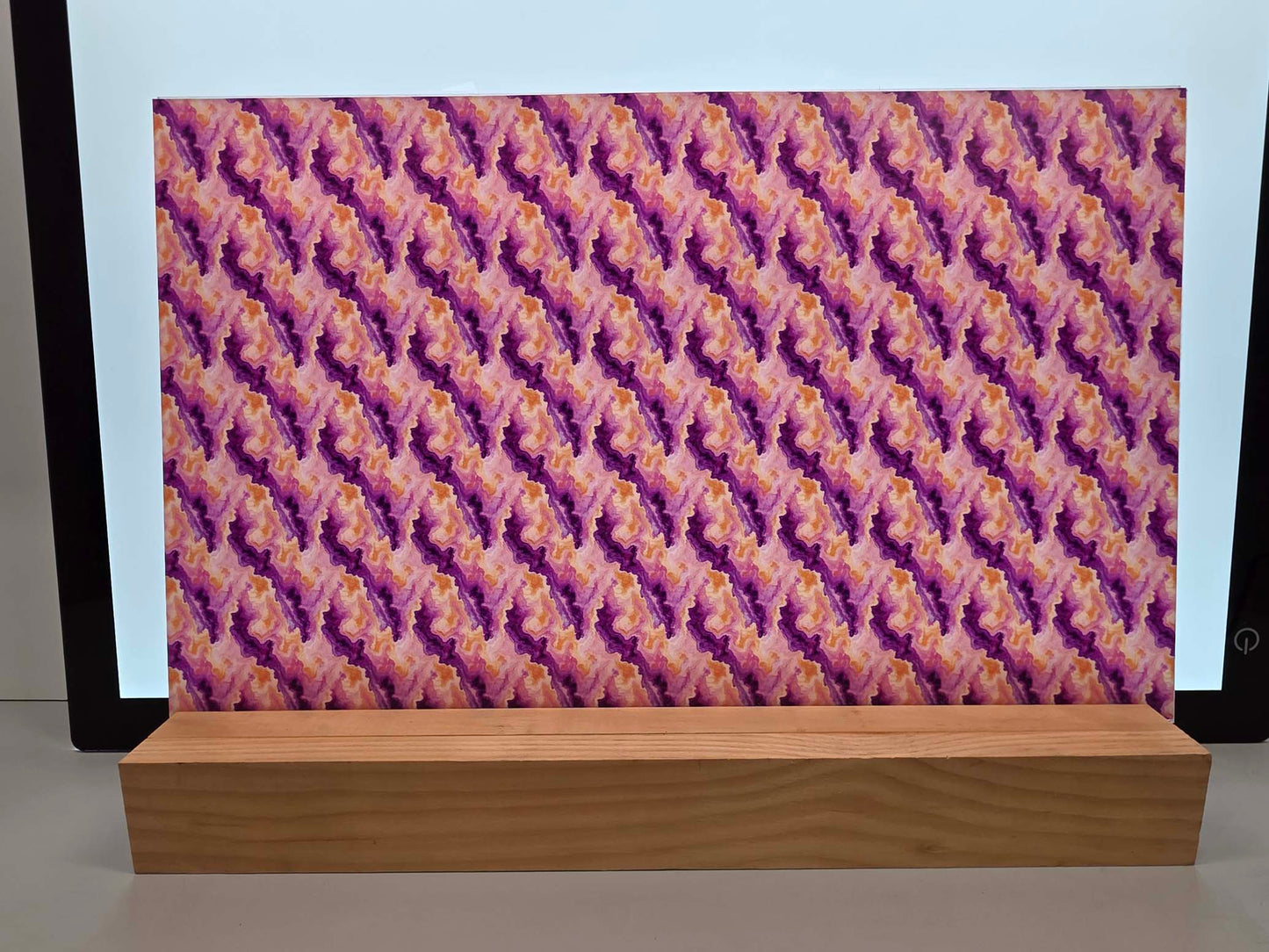 DecoCraft - Marble - Abstract Cream Purple