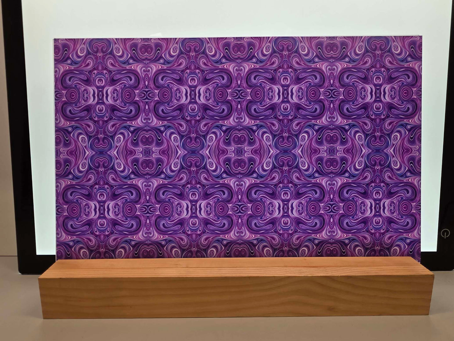 DecoCraft - Swirls - Abstract Swirls Purple