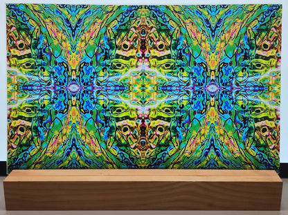 DecoCraft - Iridescent Collection - Abalone Green