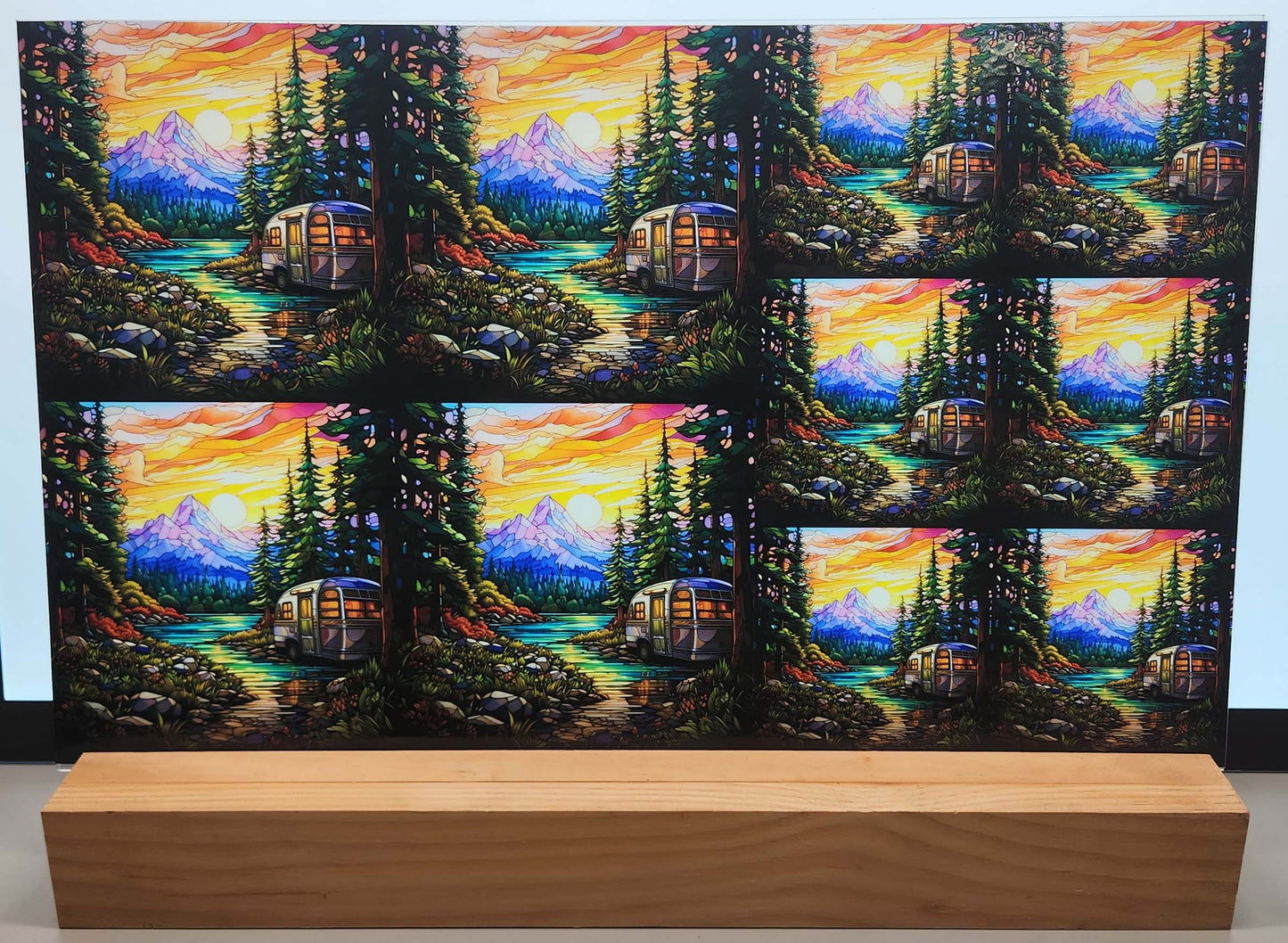 DecoCraft - Elevated Texture - Cherokee Rose - Realistic Stained Glass - Silver Camper