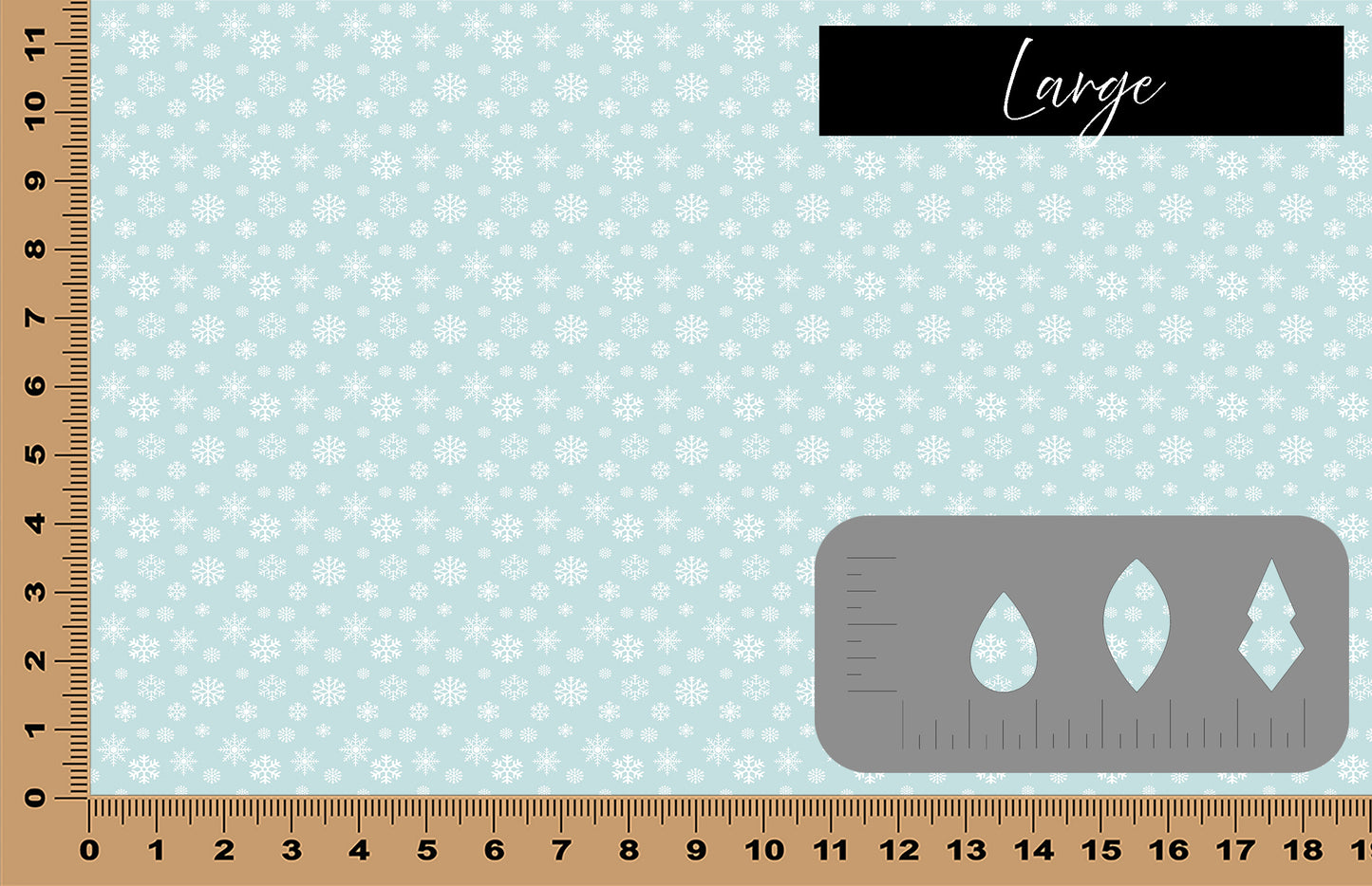 DecoCraft Christmas - Winter Wonderland - Light Blue Snowflakes