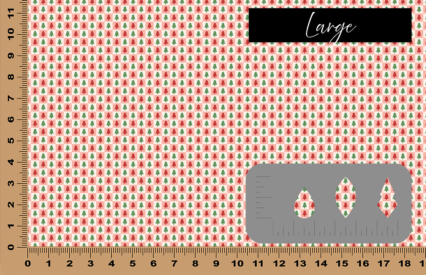 DecoCraft Christmas - Checkered Christmas Trees