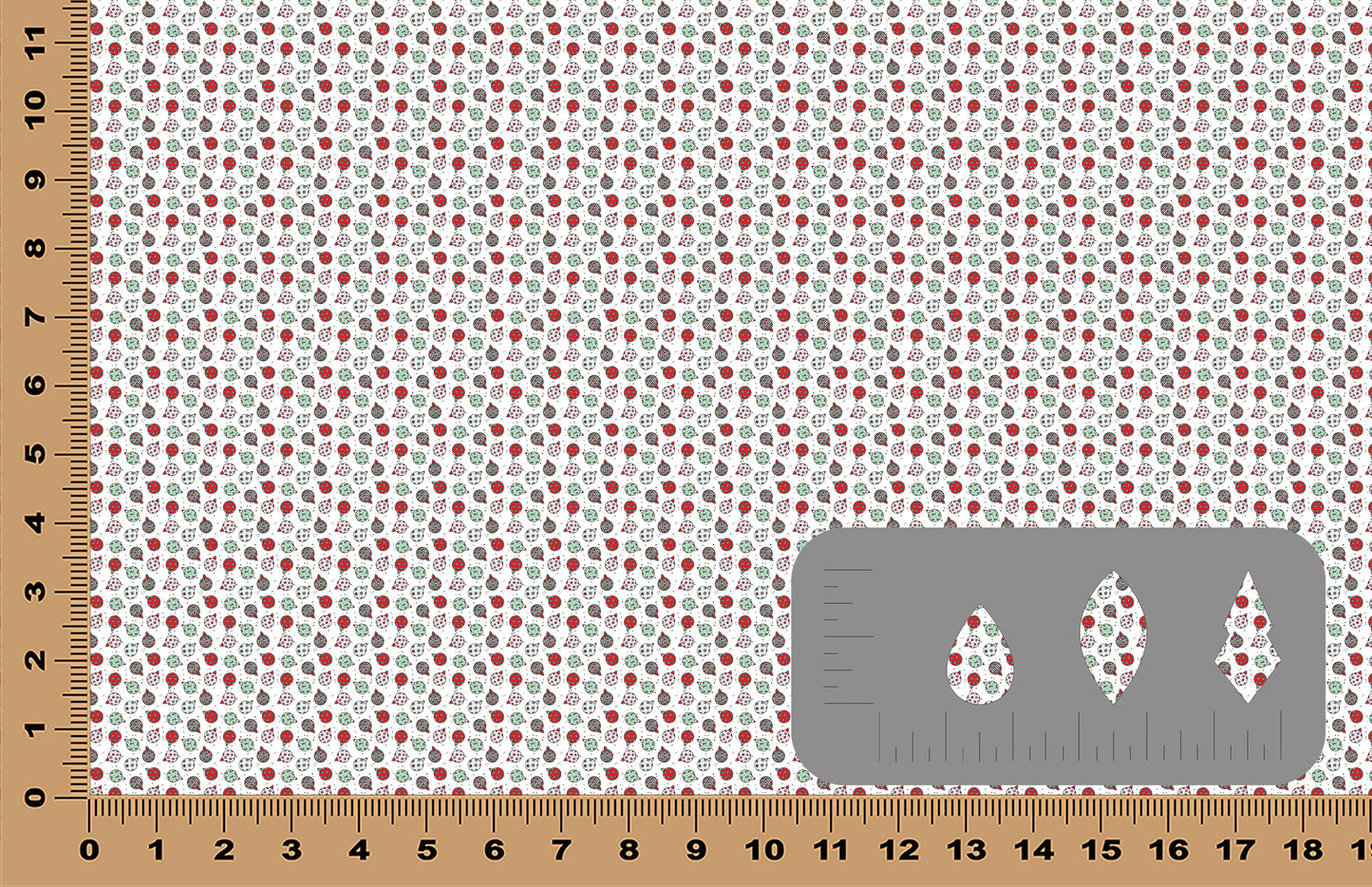 DecoCraft - Elevated Textures - Christmas - Scattered Retro Ornament Party