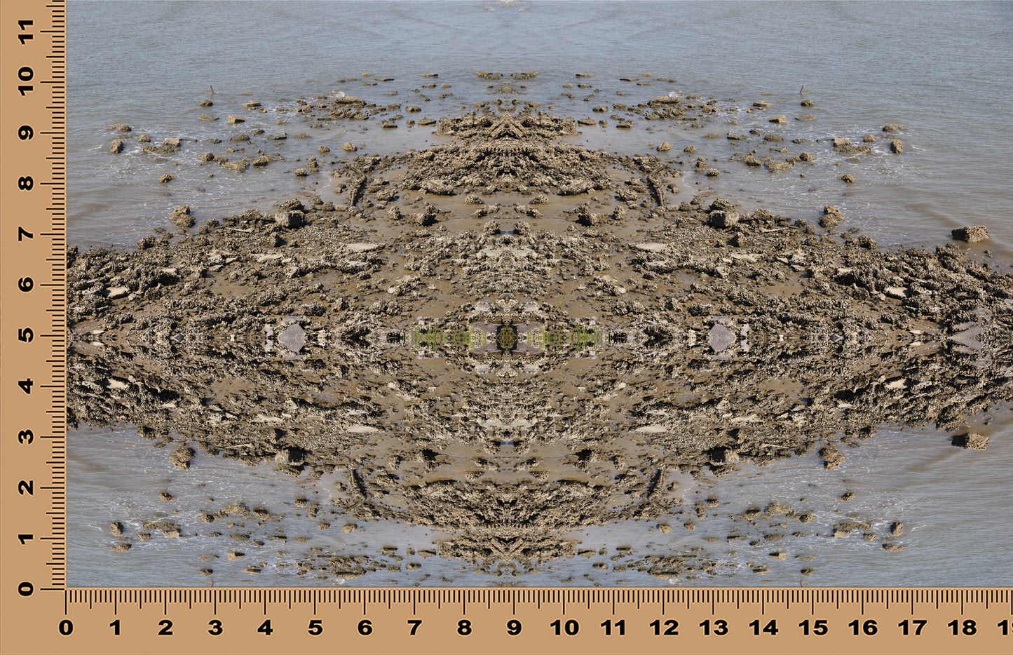 DecoCraft - Photo-astic Textures (Flat) - Rocky Lake Shore Kaleidoscope