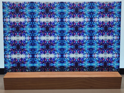 DecoCraft - Iridescent Collection - Enchanted Indigo Petals