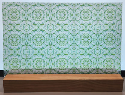 DecoCraft - Iridescent Collection - Vintage Pearl - Green