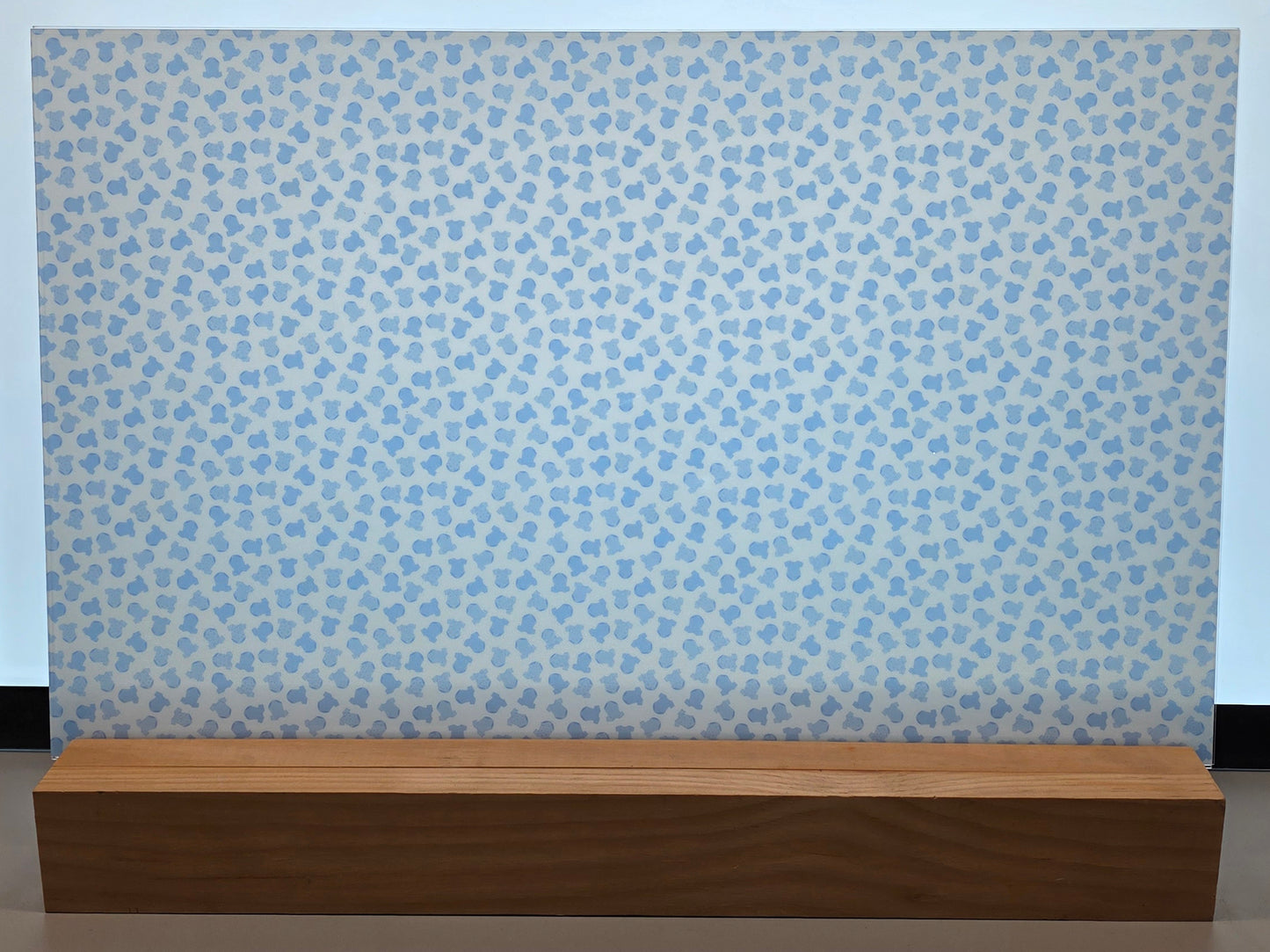 DecoCraft - Baby - Timeless Nursery - Blue Onesie