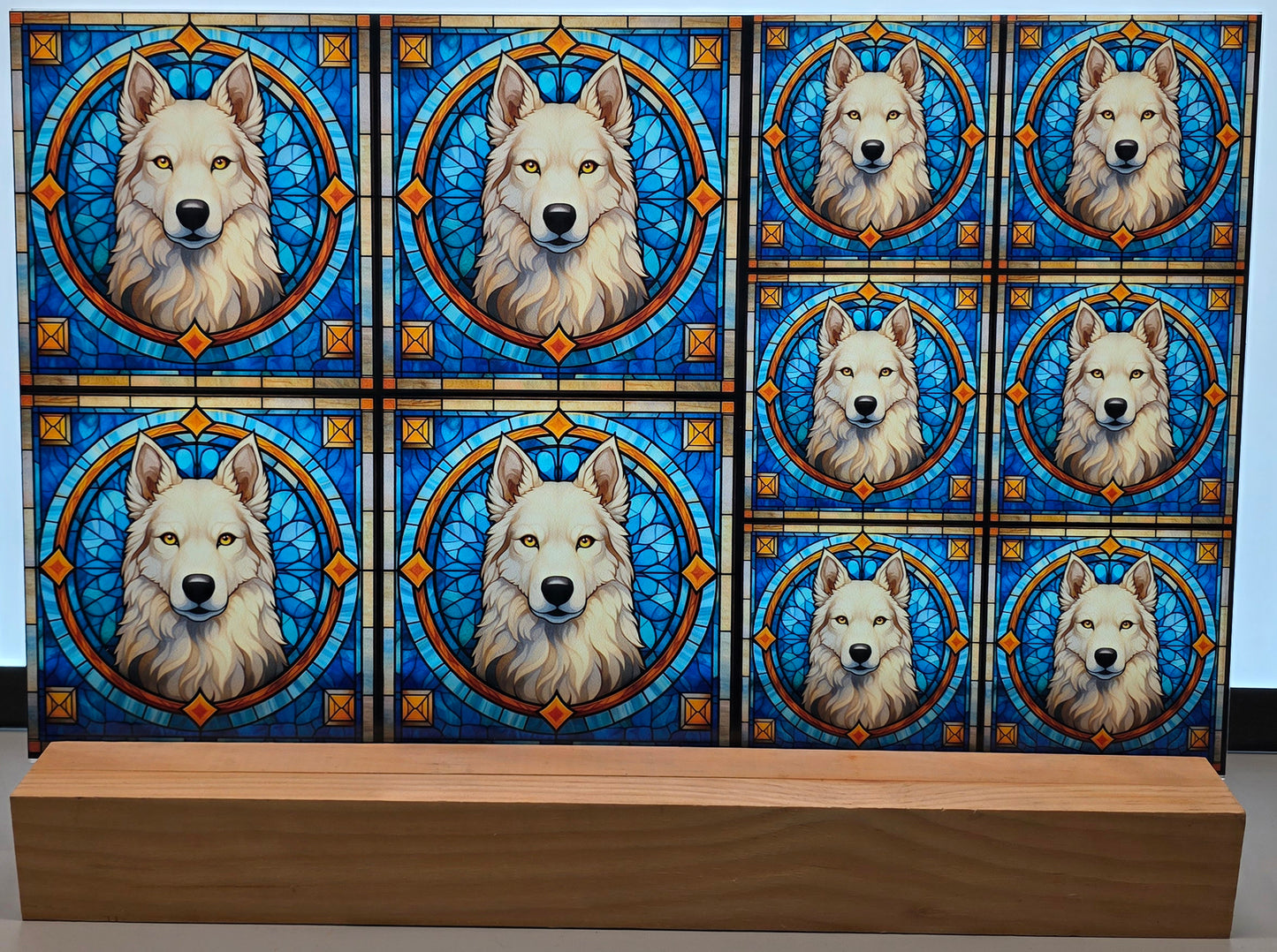 DecoCraft - Scenic Elevated Texture Tiles - White Wolf