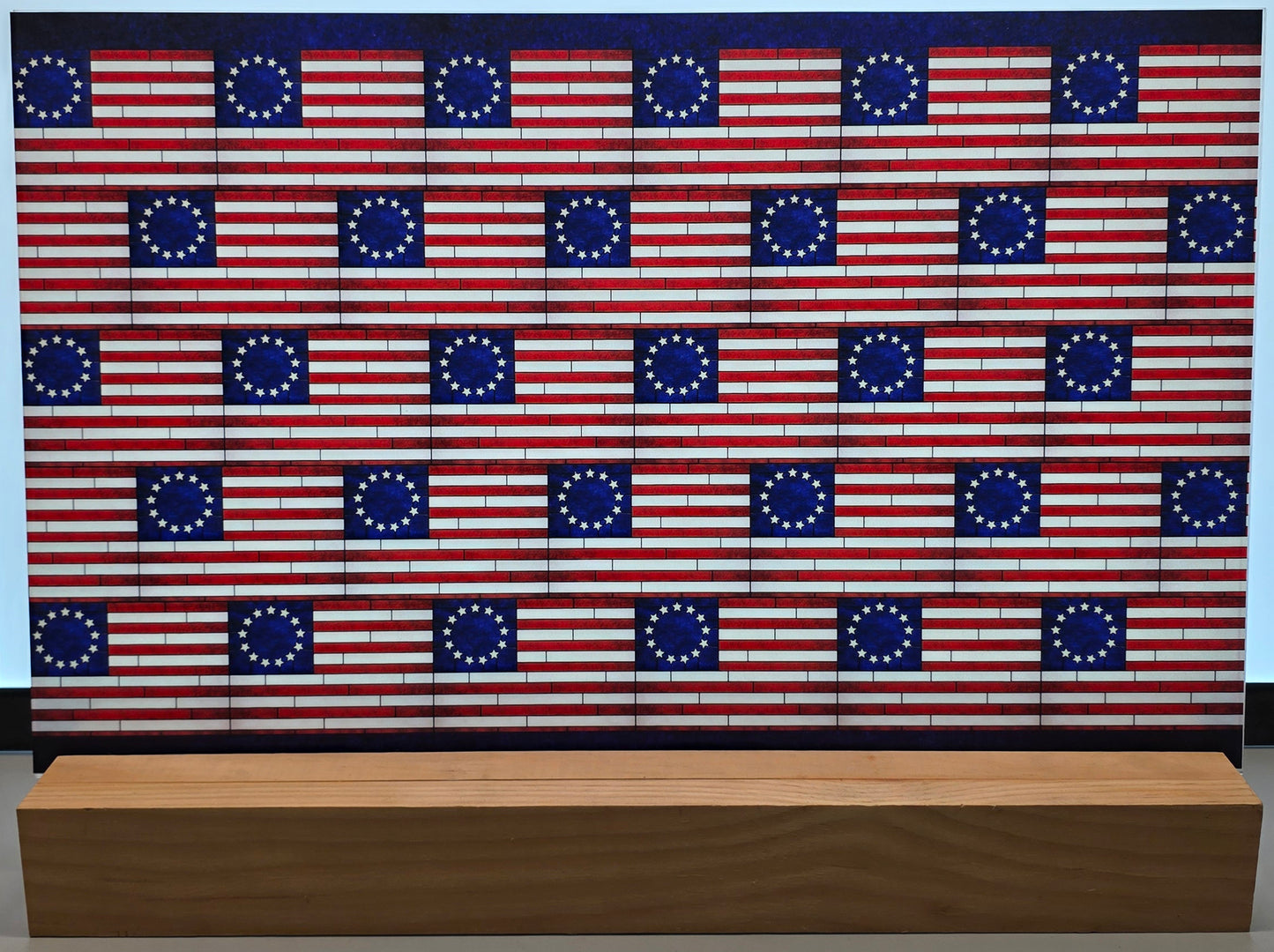 DecoCraft - Americana - Stained Glass Besty Ross Flag