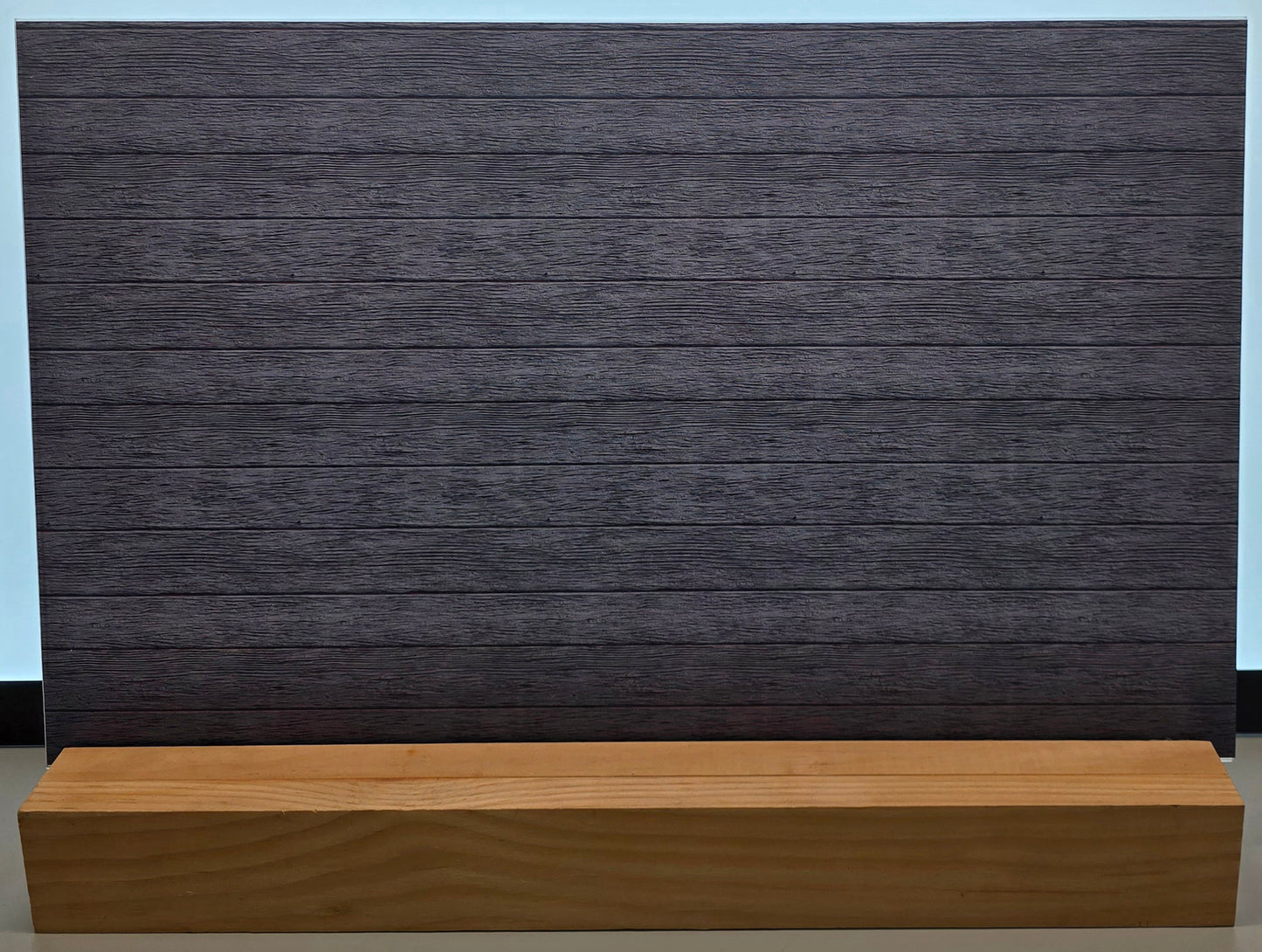 DecoCraft - Slatted Wood Collection - Black
