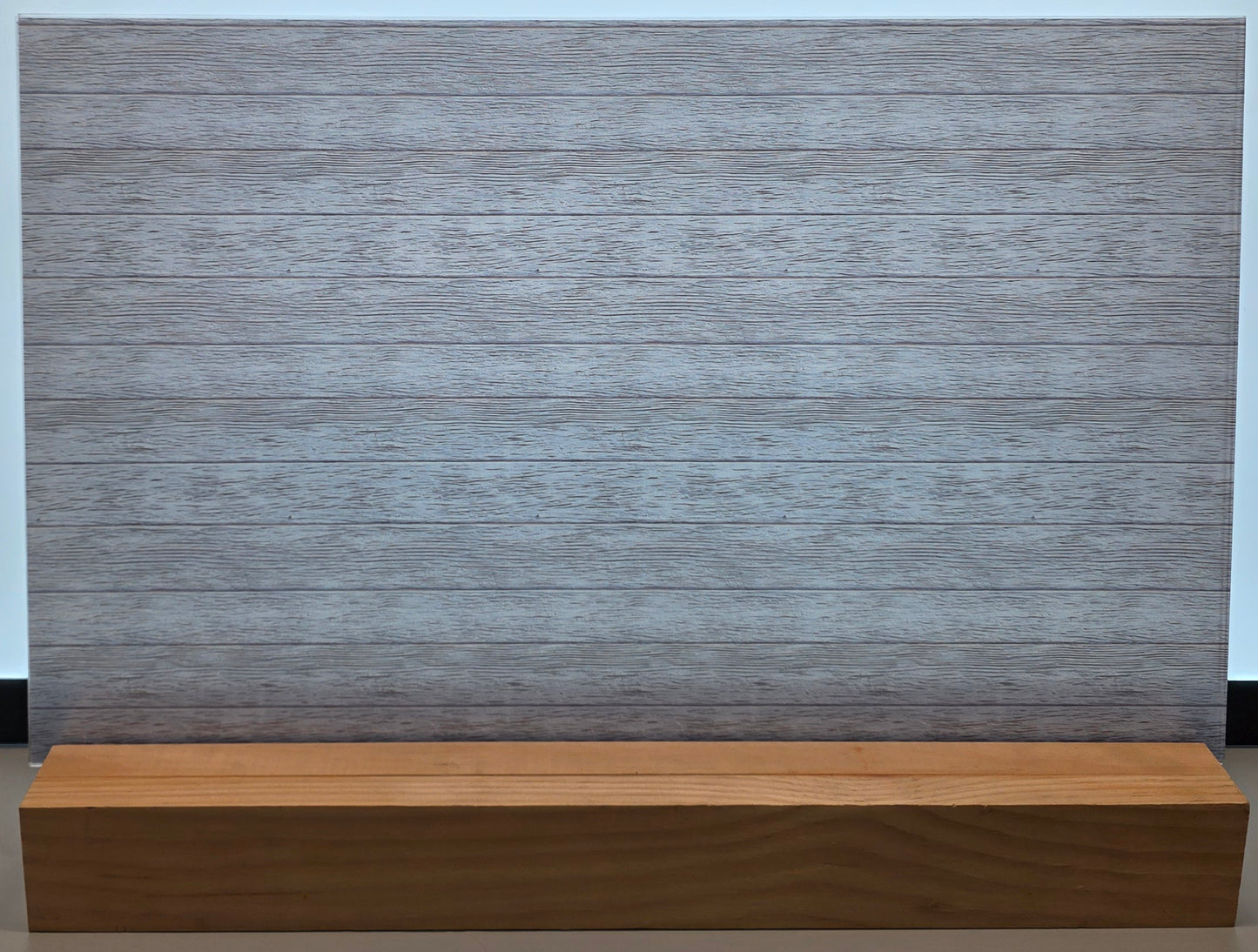 DecoCraft - Slatted Wood Collection - Light Gray
