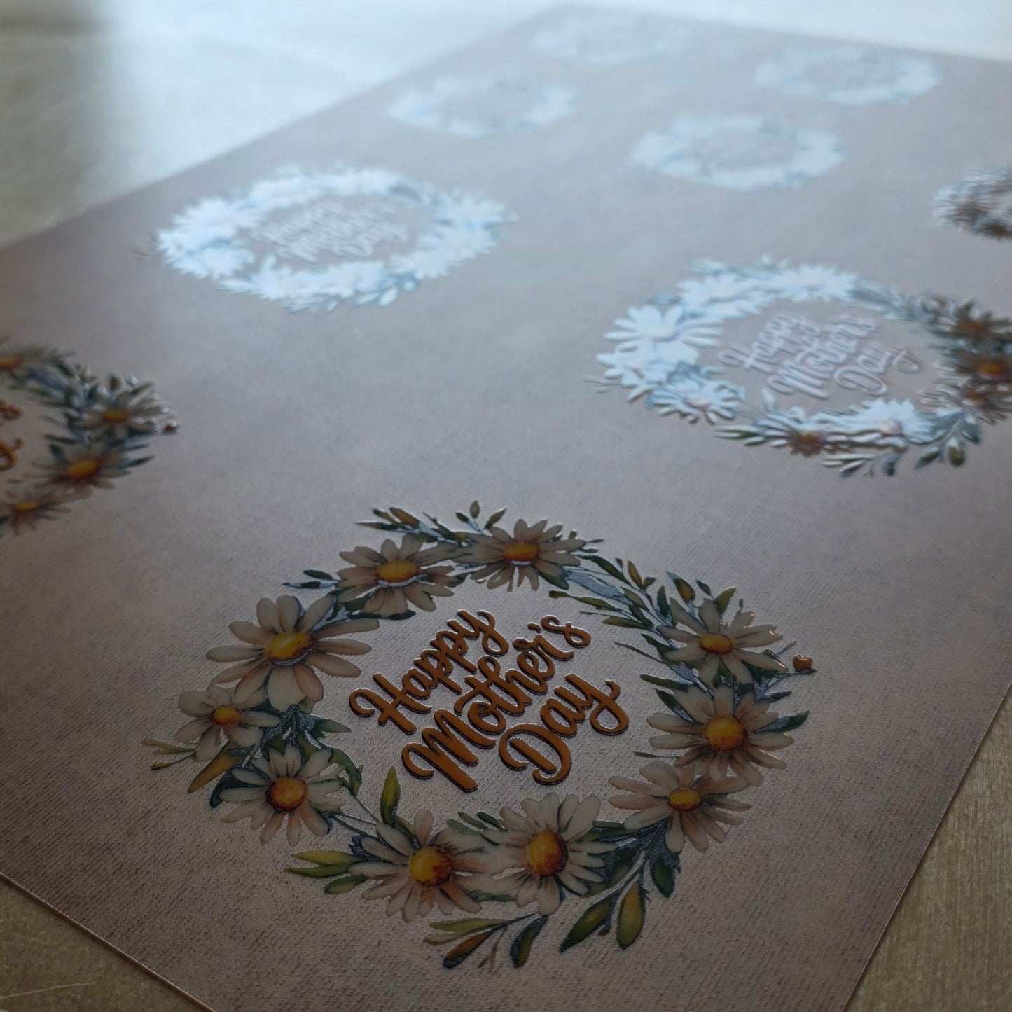 DecoCraft - Scenic Elevated Texture Tiles - Daisy Wishes