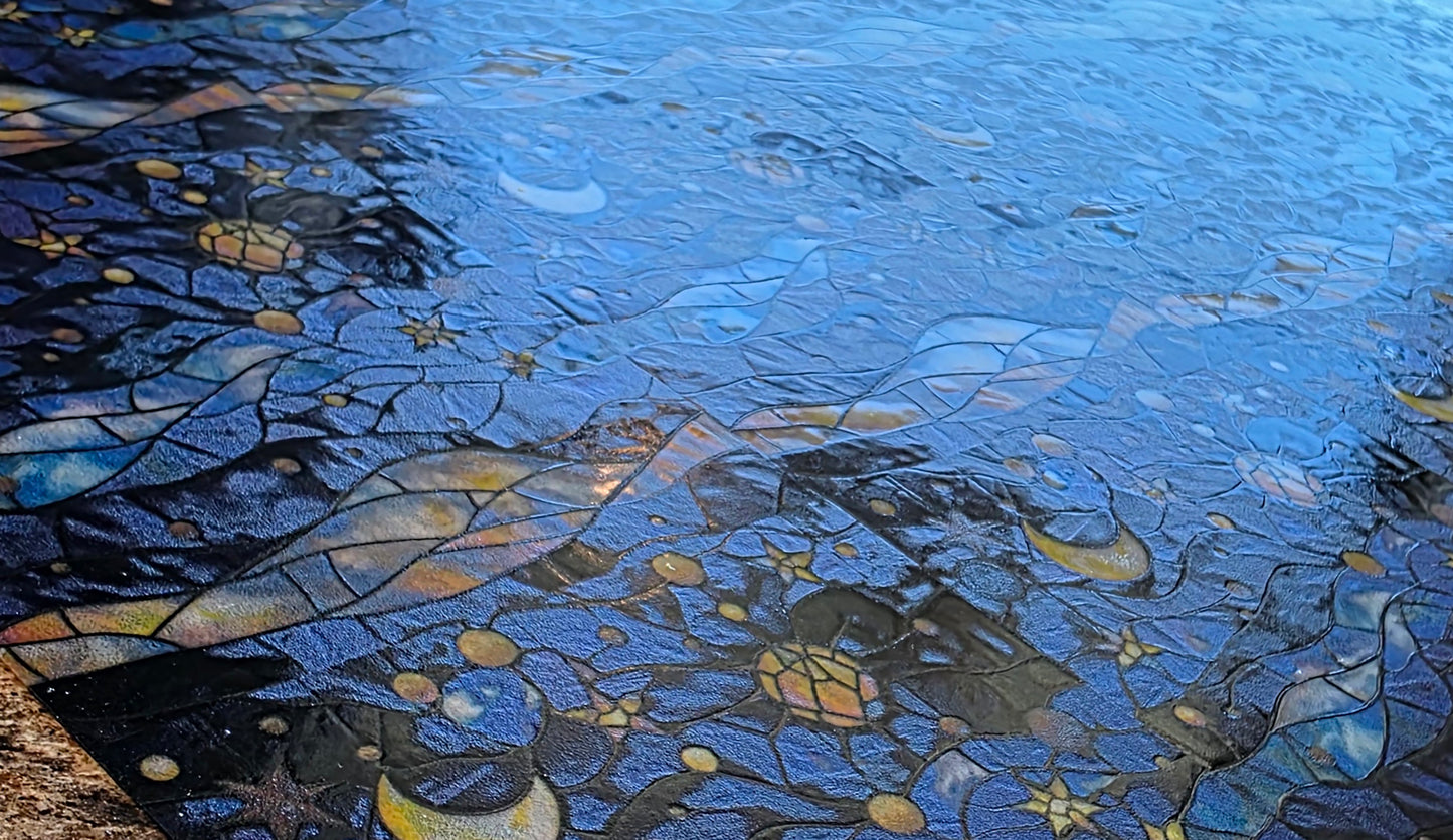 DecoCraft - Scenic Iridescent Collection- Crescent over the Sea