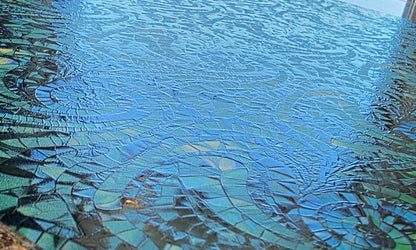 DecoCraft - Iridescent Collection - Electric Wurl - Green